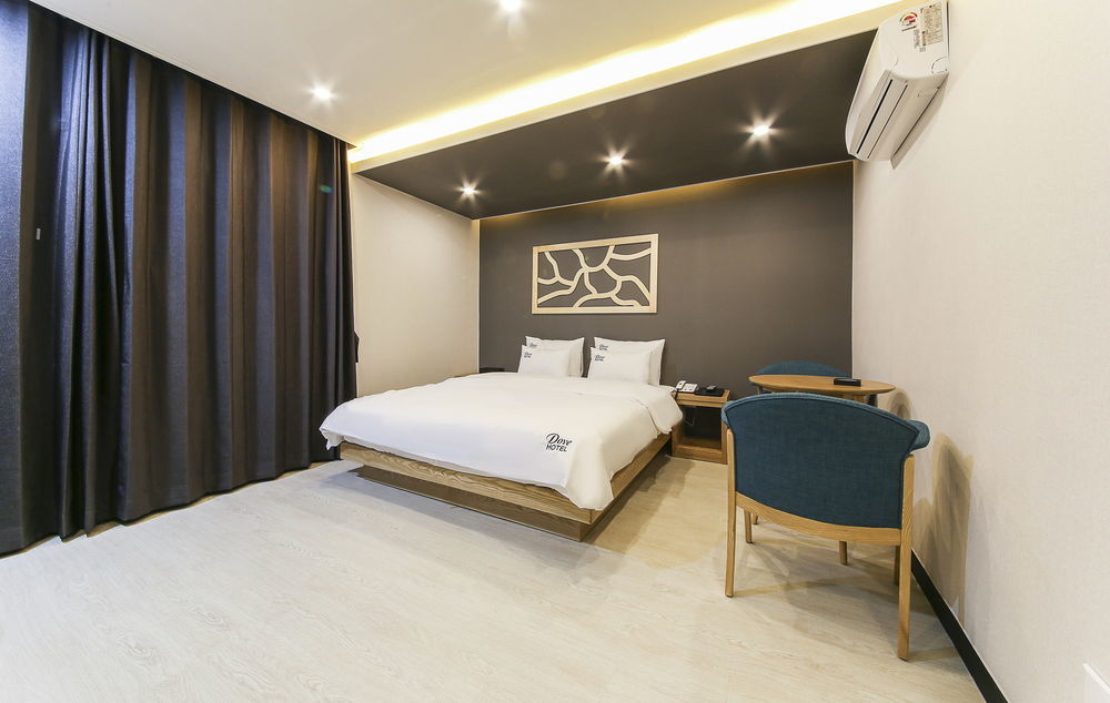 Dove Hotel Ульсан Екстер'єр фото